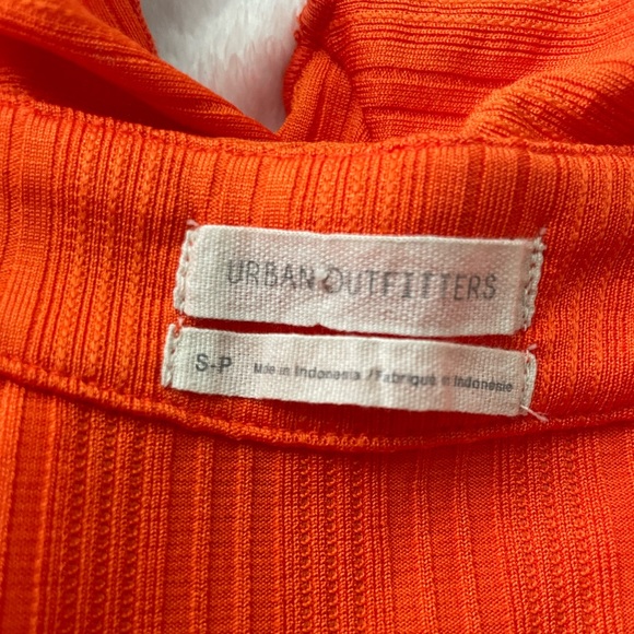 Urban Outfitters Orange Top - Picture 2 of 5